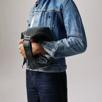 Funky – Pouch – Calf Leather and Spikes – Black