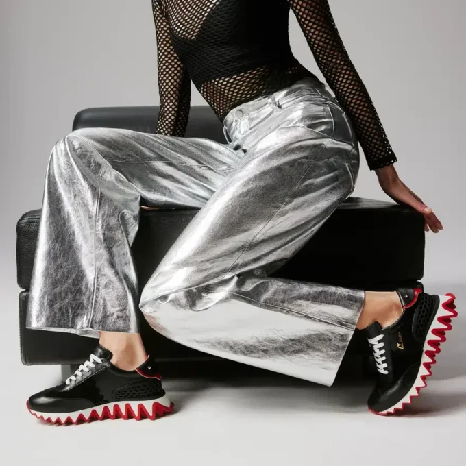 Loubishark – Sneakers – Calf Leather and Veau Velours – Black – Women